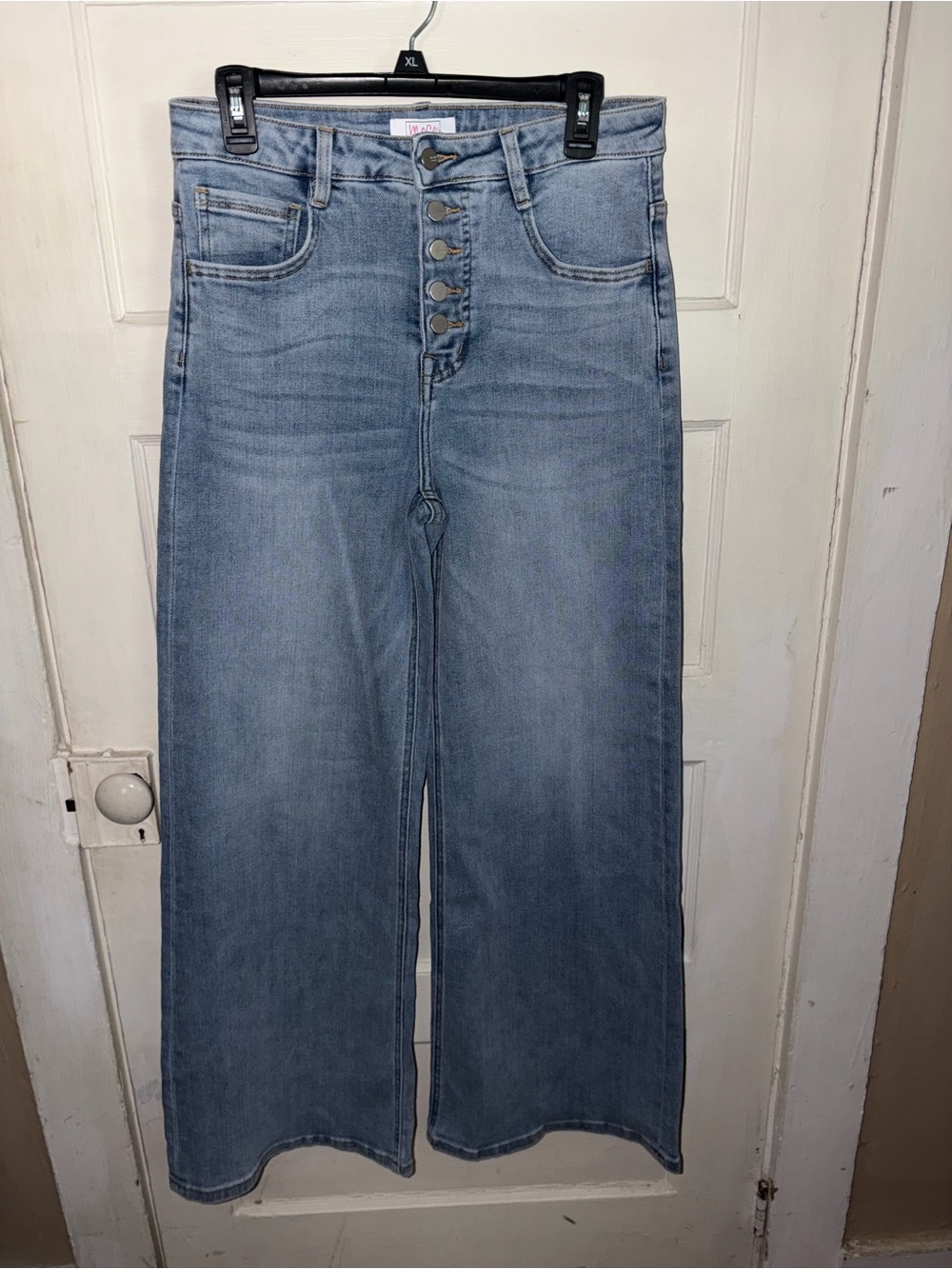 High-Rise Wide Leg Jeans in Light Blue Denim
